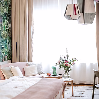 Doppelzimmer Medium #18 - Sisterhood - Boutique Hotel Altstadt Vienna