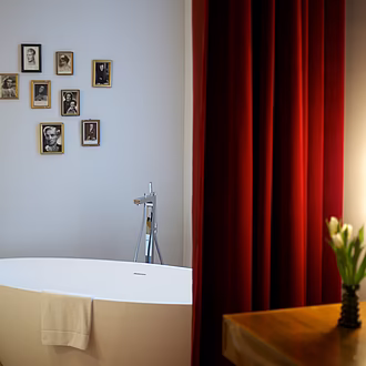 Suite Medium #65 - Theater Suite - Boutique Hotel Altstadt Vienna