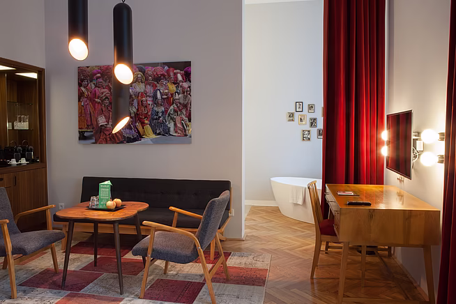 Suite Medium #65 - Theater Suite - Boutique Hotel Altstadt Vienna