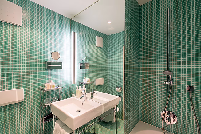 Doppelzimmer Large #23 - Atil Kutoglu - Boutique Hotel Altstadt Vienna